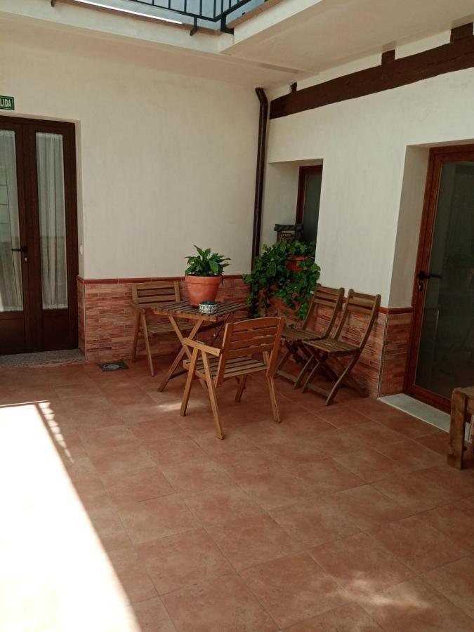 Apartamento Turistico El Empedrado De M&G Colmenar de Oreja Exteriör bild